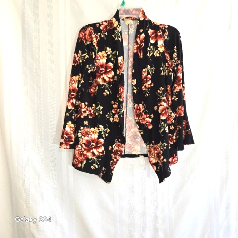 BONDED MULTICOLOR FLORAL PRINT BELL SLEEVE CARDIGAN SIZE SEE PICTURES FOR MEASUR